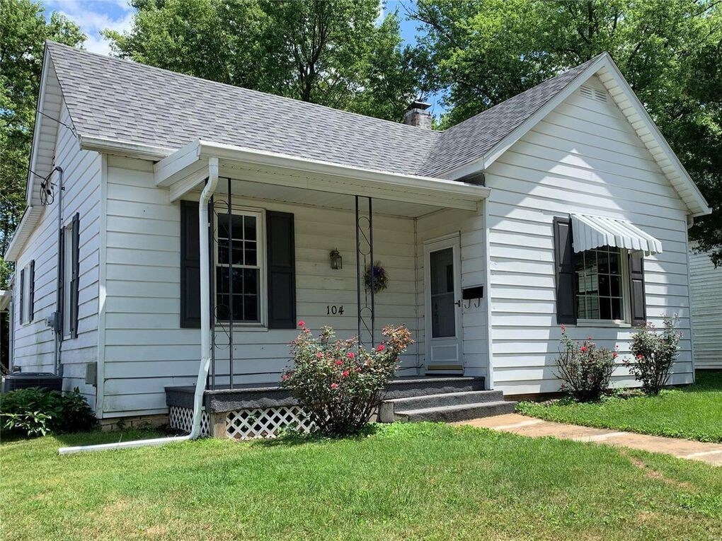 104 Sarah St, Troy, IL 62294 House for Rent in Troy, IL