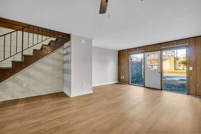 Foto del edificio - 807 E Broad St