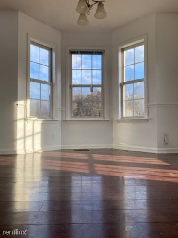 Foto del edificio - 4 br, 3 bath House - 701 Dover Glen Dr