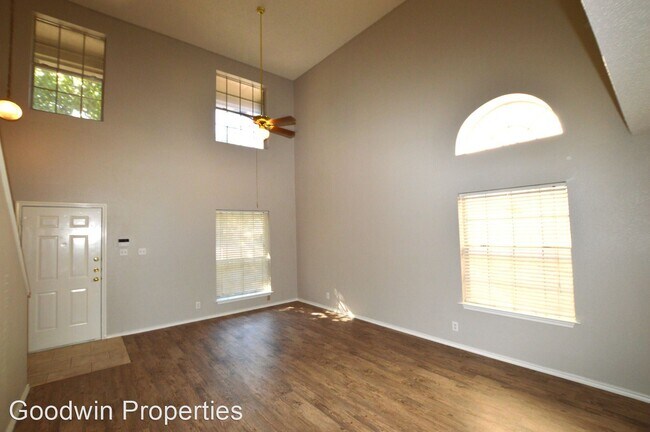 Building Photo - 3 br, 2.5 bath House - 9602 Copper Creek D...