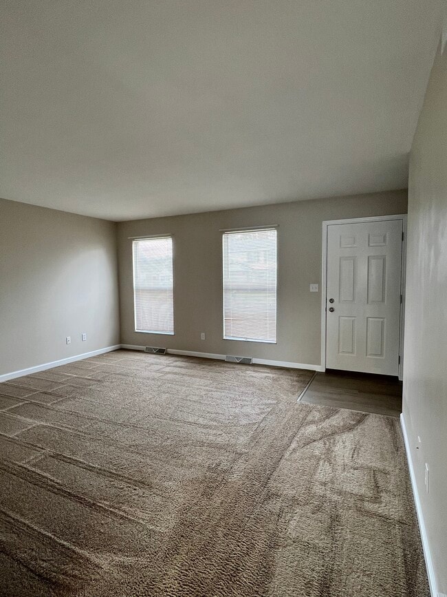 Living room - 5609 1/2 Madrid Dr