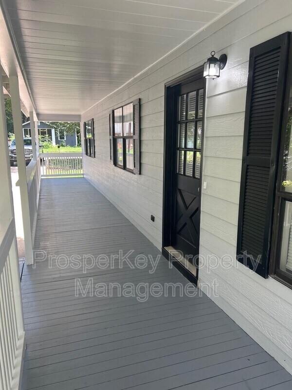 Foto del edificio - 2428 Palmetto St