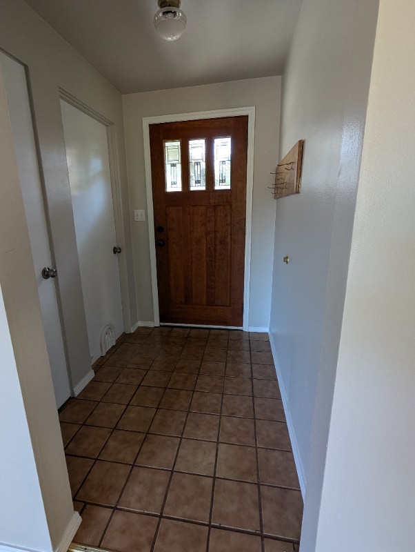 Foto del edificio - 1632 N 100th St