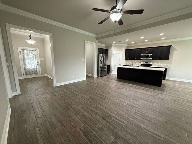 Foto del edificio - Pensacola - Beulah - 3 bedroom, 2 bathroom - lawn care included