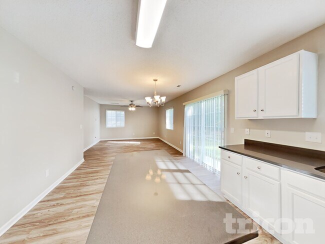 Building Photo - 1650 Coryton Way