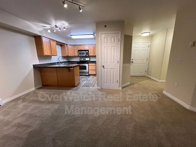 Foto del edificio - 11351 Discovery View Dr