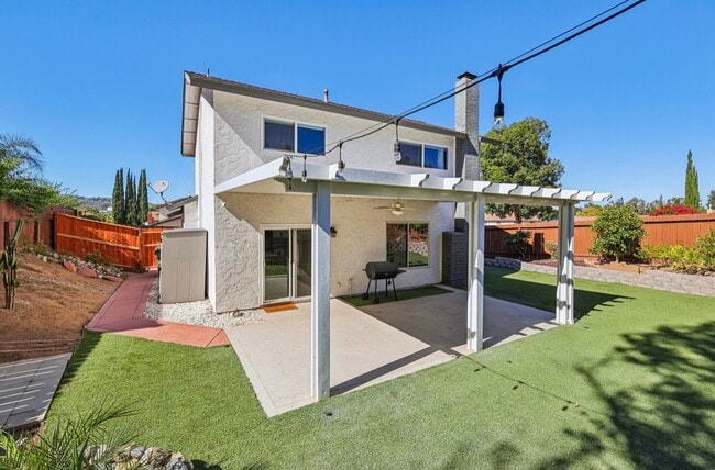 Building Photo - 1110 Gaucho Pl