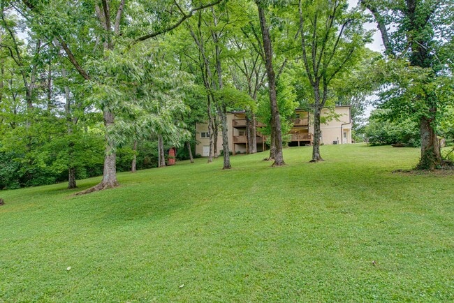 Building Photo - 629 Brook Hollow Rd