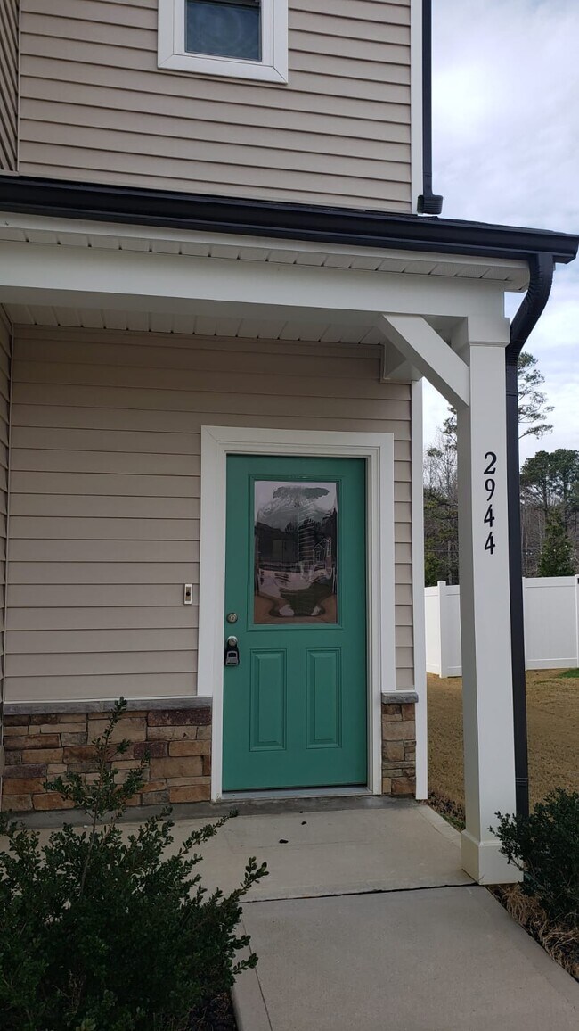 Foto del edificio - 2944 Lake Barkley Way