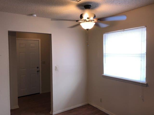 Foto del edificio - 2 bed duplex Moore Schools covered and lig...