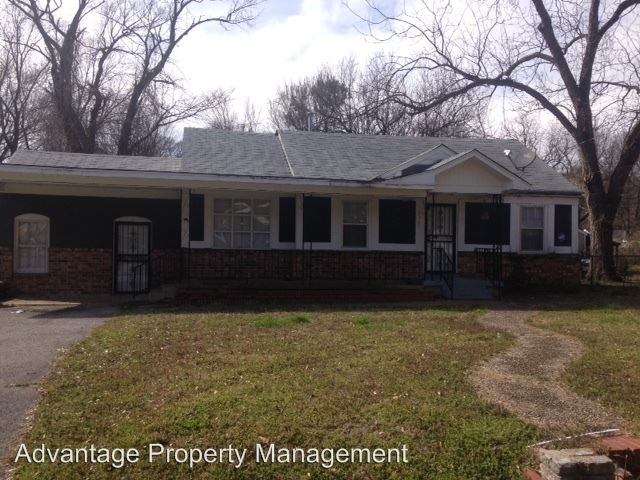Primary Photo - 2555 Henderson St