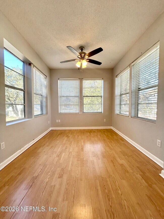 Foto del edificio - 2782 Forbes St