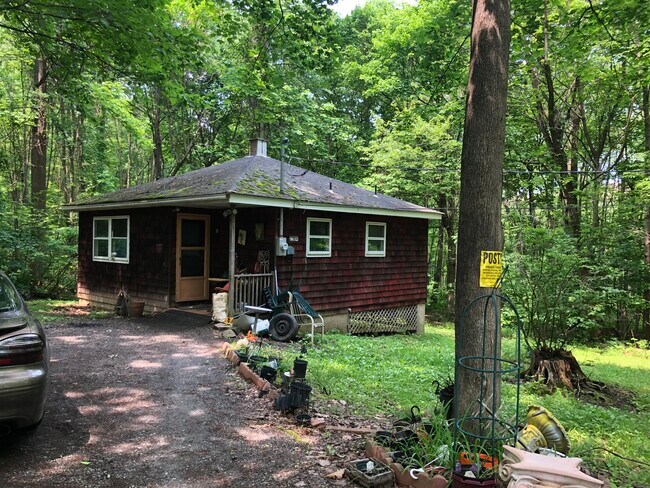 Foto del edificio - 2420 Applebutter Rd