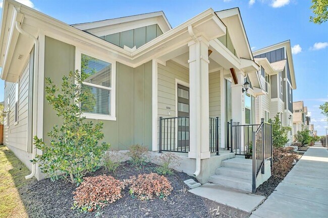 Foto del edificio - 5412 Golden Canary Ln