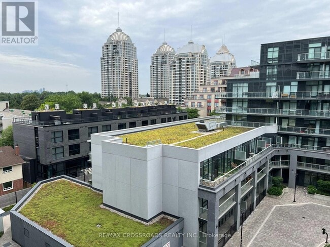 Photo du bâtiment - 625-625 Sheppard Ave E