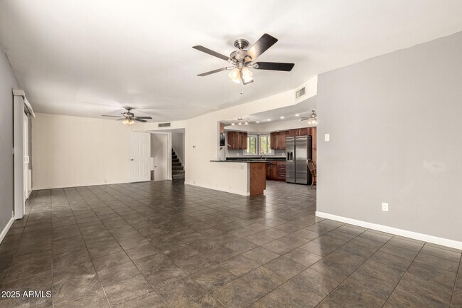 Building Photo - 230 E Strahan Dr