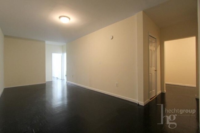 Foto del edificio - 206 E 85th St