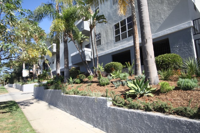 Building Photo - 3722 Sawtelle Blvd