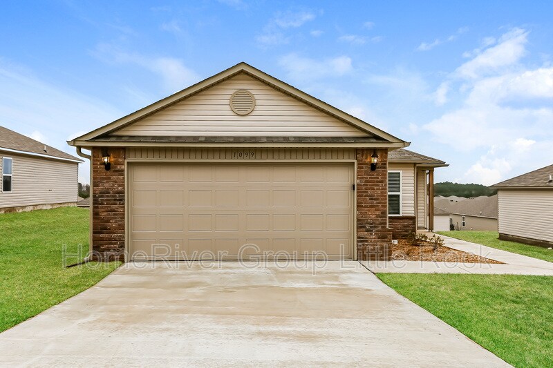 1099 Huntington Dr, Benton, AR 72019 House Rental in Benton, AR