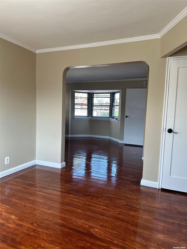 Building Photo - 27 Caldwell Rd