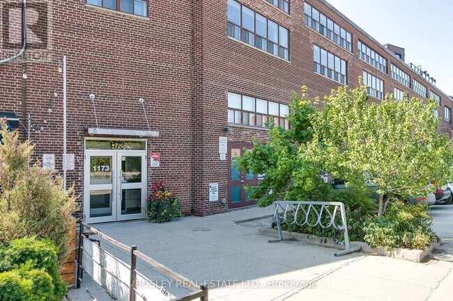 Building Photo - 132 - 1173 DUNDAS STREET E