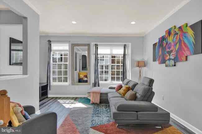 Foto del edificio - 8515 Towne Manor Ct