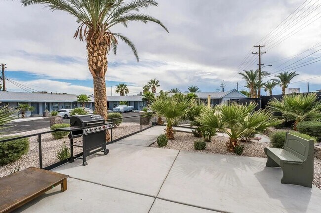 Foto del edificio - 1401 E Carson Ave