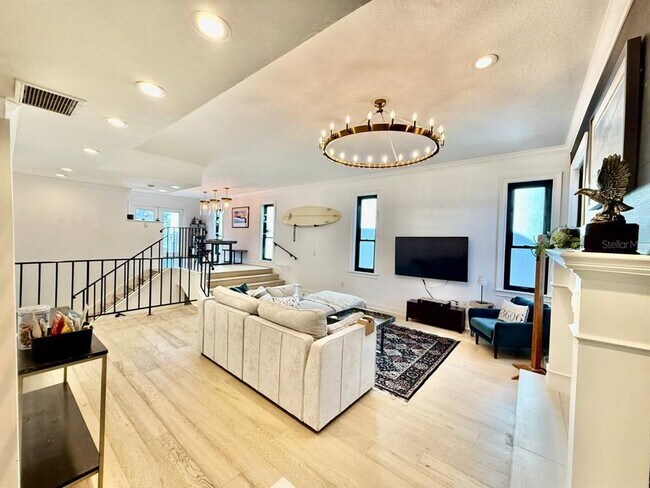 Foto del edificio - 162 E Davis Blvd