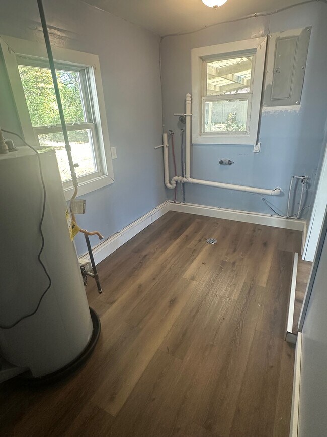 lavandería - 2037 E 31st St