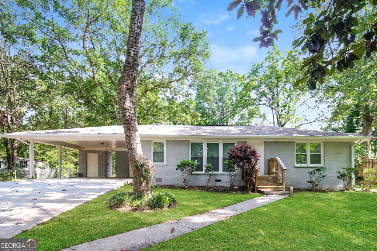 Primary Photo - 3717 Loren Dr