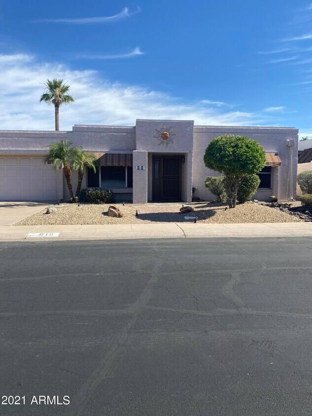Primary Photo - 916 E Villa Rita Dr