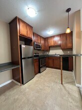 Building Photo - 3729 Snelling Ave