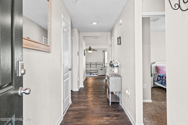 Foto del edificio - 15735 Palfrey Chase Dr