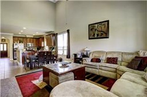 Foto del edificio - 39 Wood Drake Pl