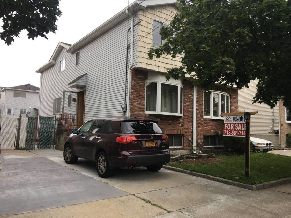 Foto principal - 76 Chestnut Ave