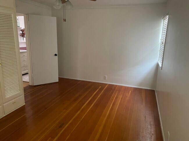 Foto del edificio - 5808 E Marita St