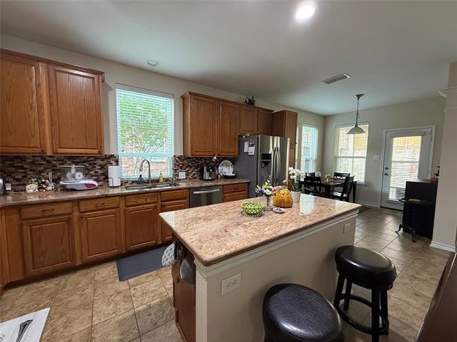 Building Photo - 8608 Davis Dr