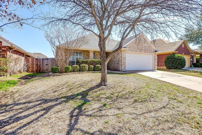 Building Photo - Beautiful 3 bed, 2 Bath Home in Oakmont Me...
