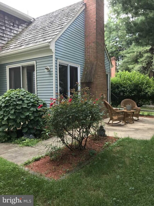 208 Fairgrove Cir, Gaithersburg, MD 20877 House Rental in