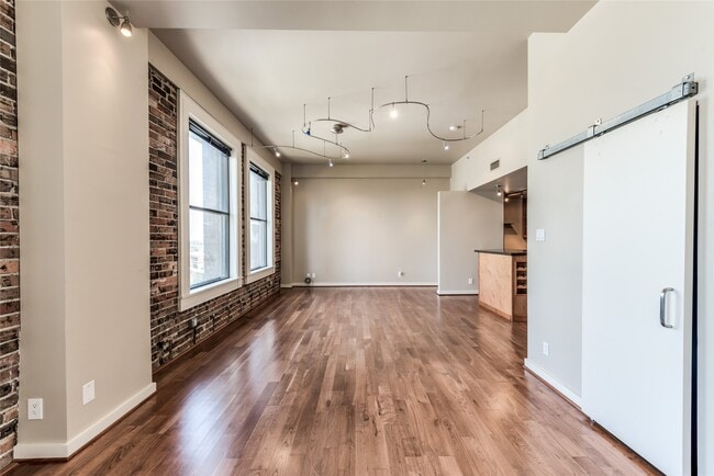 Foto del edificio - 915 Franklin St