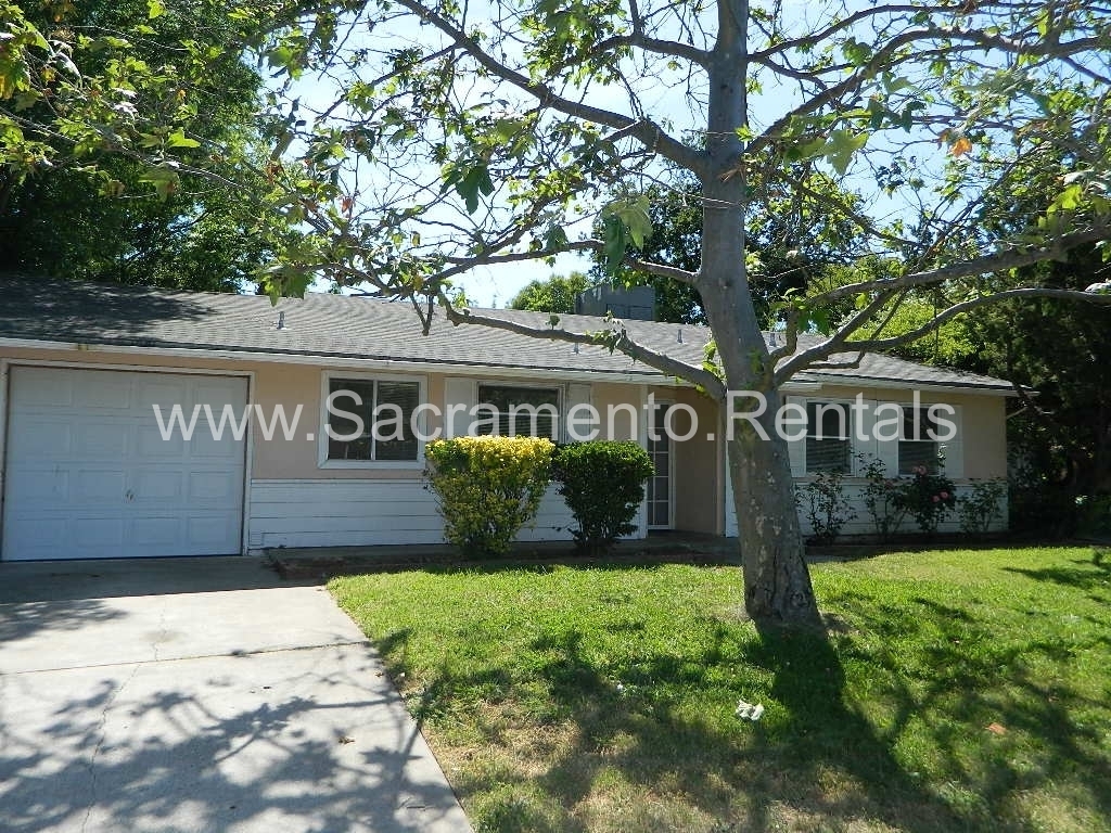 Primary Photo - Charming Arden Area 3bd/1ba House with Garage