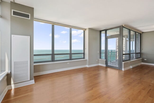 Building Photo - 600 N Lake Shore Dr