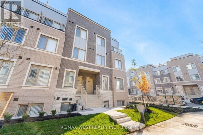 Building Photo - 141 Honeycrisp Cres