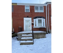 Building Photo - 1271 Limit Ave