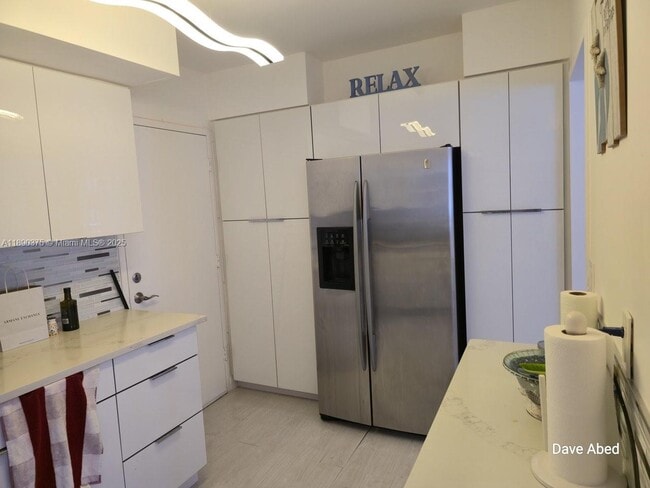 Building Photo - 3600 Galt Ocean Dr