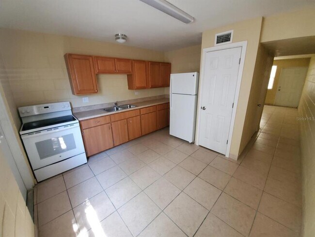 Foto del edificio - 706 M.L.K. Blvd S