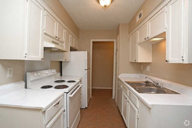 North Village Apts - 10735 N Western Ave Oklahoma City, OK - Apartments ...