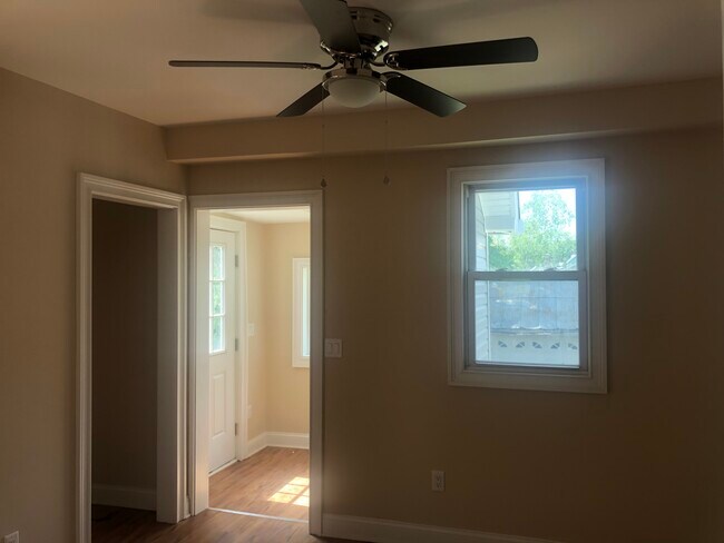 Den/Office/Bonus Room - 85 Park Ave