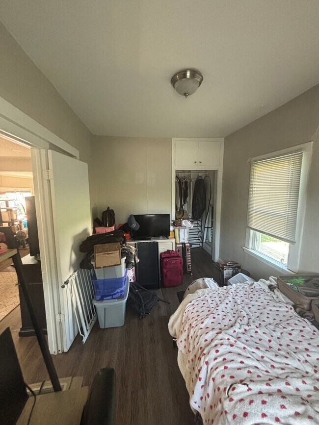 Foto del edificio - 2 Bed 1 Bath Home for RENT