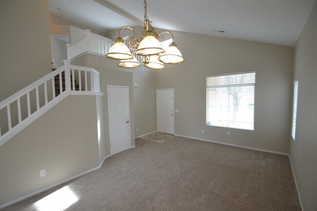Building Photo - 9159 Bungalow Way